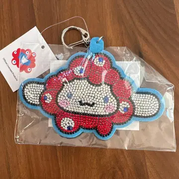 미야쿠미야쿠 변신 반짝이 가죽 키링 시나모롤