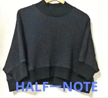 CRESCENT HALF-NOTE 풀오버 숏 기장 블랙