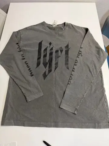 lyft 그레이 긴팔 티셔츠 M 사이즈