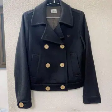 LACOSTE 짙은 갈색 피코트 숏 기장