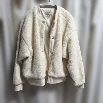 Samansa Mos2 아이보리 보아 자켓