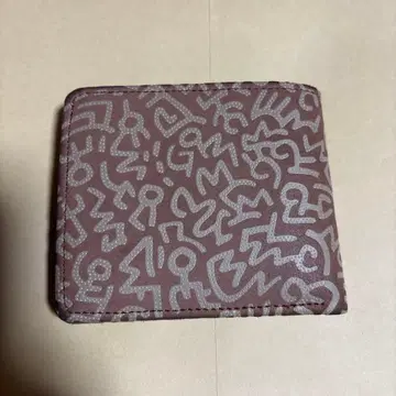 인덴야 키스 해링 콜라보 브라운 추상 무늬 이단 접이식 지갑