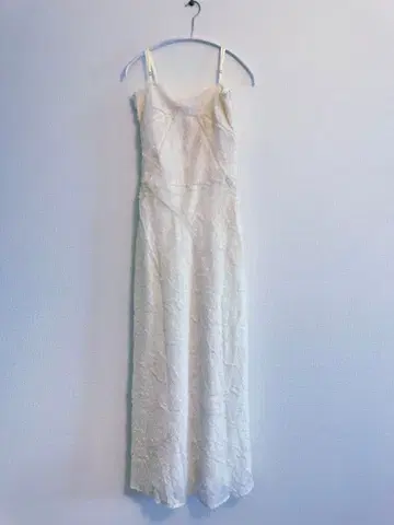 [ 새상품급 ] 슬리브리스 롱 원피스 s 사이즈 화이트