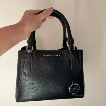 MICHAEL KORS 블랙 숄더백