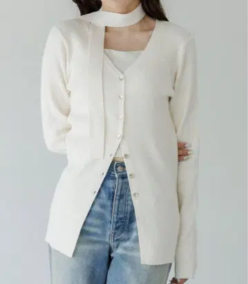 SENEE 완판템 초커 리브 니트 가디건 화이트