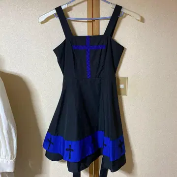 모와 메임 모와티에 moimememoitie 십자가 이단 오버롤 스커트