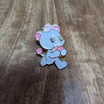 이동욱 메탈 배지 욱동