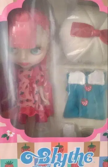 새상품 미개봉 네오 브라이스 헤븐리 스트로베리