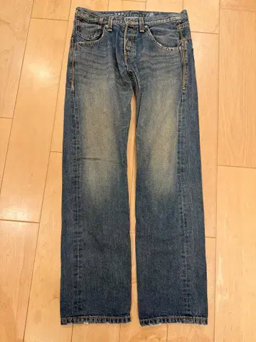 장인 산박 케이지 이타쿠라 블루 스트레이트 데님