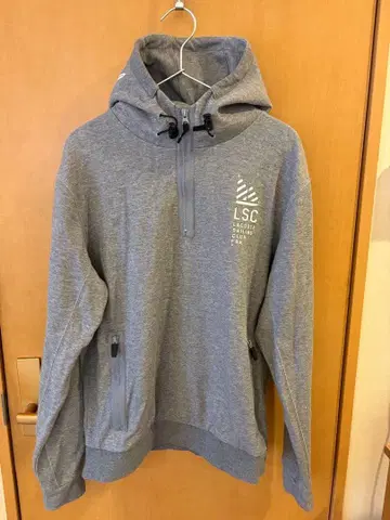 Lacoste Sailing Club 남성용 후드 부착 후드티 그레이