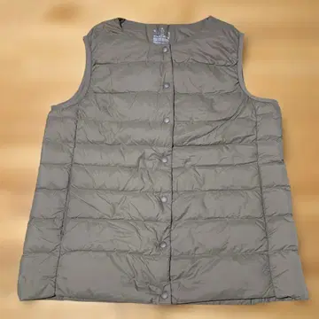 무인양품 경량 포켓 다운 베스트 M 사이즈 짙은 베이지