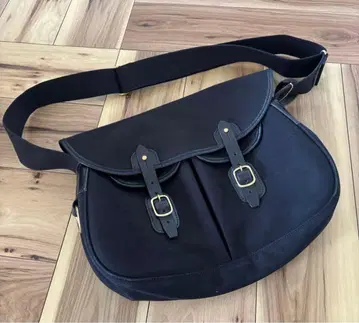 [ Brady ] ARIEL TROUT SMALL