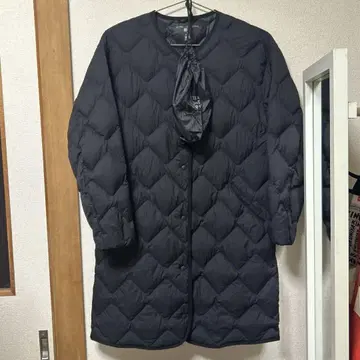 유니클로 울트라 라이트 다운 릴랙스 코트 블랙 M