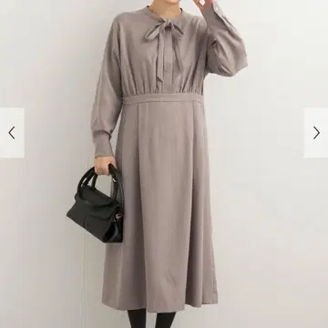 UR TECH SMOOTHLUXE 보타이 원피스 그레이지