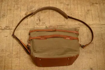 acru kisou 카메라백 LICO 가죽