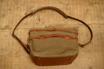 acru kisou 카메라백 LICO 가죽