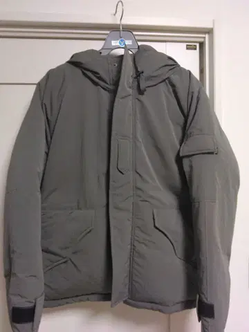 알파 ECWCS 밀리터리 다운 자켓 M 사이즈