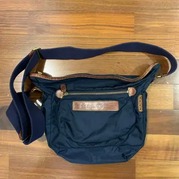 페리지 네이비 숄더백 05-4