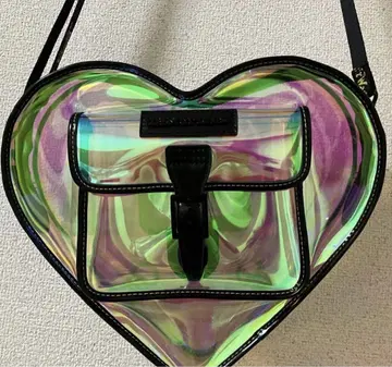 닥터 마틴 하트형 숄더백