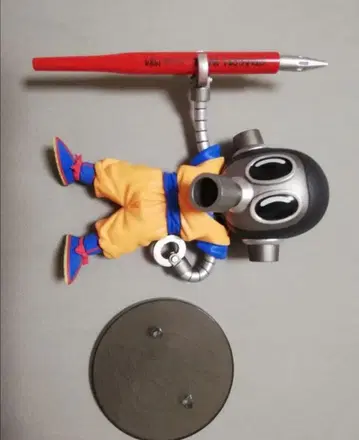 드래곤볼 MEGA 월드 컬렉터블 피규어 토리야마 로보