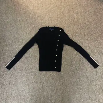 새상품급 M'S GRACY 블랙 긴팔 리브 상의 40