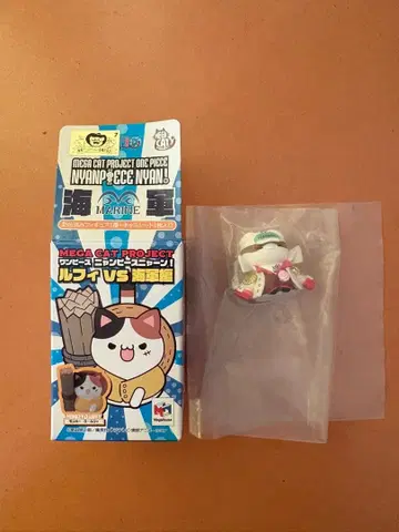 원피스 ONEPIECE 냥피스 사카즈키