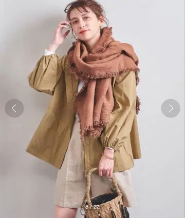 유나이티드 애로우즈 노카라 숏 블루종