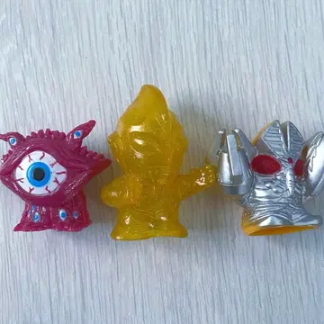 울트라맨 발탄 성인 클리어 버전 피규어 손가락 인형