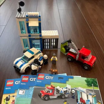 LEGO City 폴리스 스테이션 60270