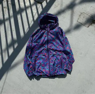 K-way 올 패턴 나일론 재킷