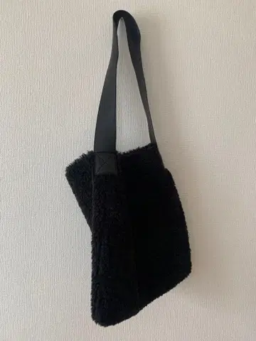 anuke 앙누크 보아 백 블랙