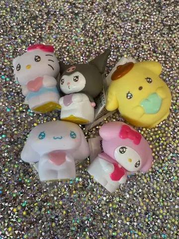 산리오 소프트 비닐 캐릭터 피규어 세트