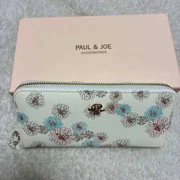 PAUL & JOE 꽃무늬 장지갑 새상품