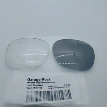 오클리 Garage Rock 조광 렌즈 재고 1