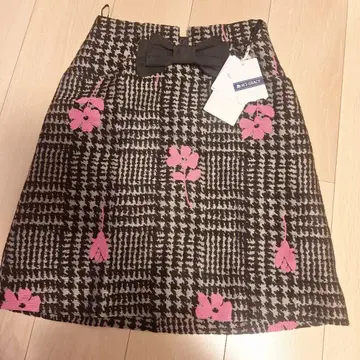 M'S GRACY 플레어 스커트 36 (E) 블랙/핑크