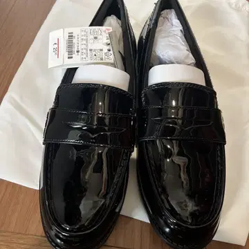 ZARA 블랙 로퍼 41 블랙