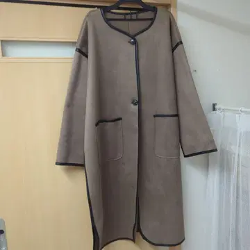 브라운 스웨이드풍 롱 코트