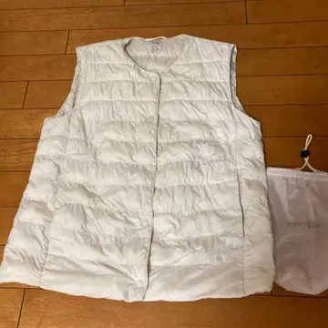 유니클로 울트라 다운 베스트 M