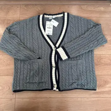 ZARA 새상품 가디건 L