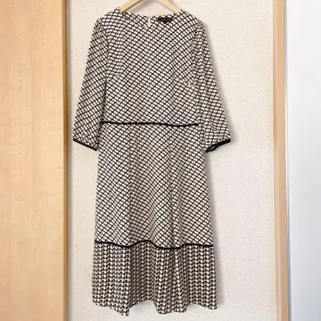 리플렉트 7부 소매 롱 원피스