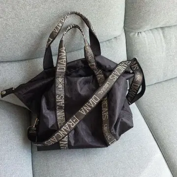 블랙 나일론 토트백 로고