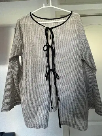 차오패닉 새상품 긴팔 상의