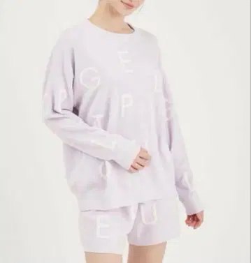 젤라또피케 로고 자카드 풀오버 & 숏팬츠 상하의 세트