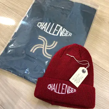 CHALLENGER x Rottweiler 콜라보 니트 모자 버건디