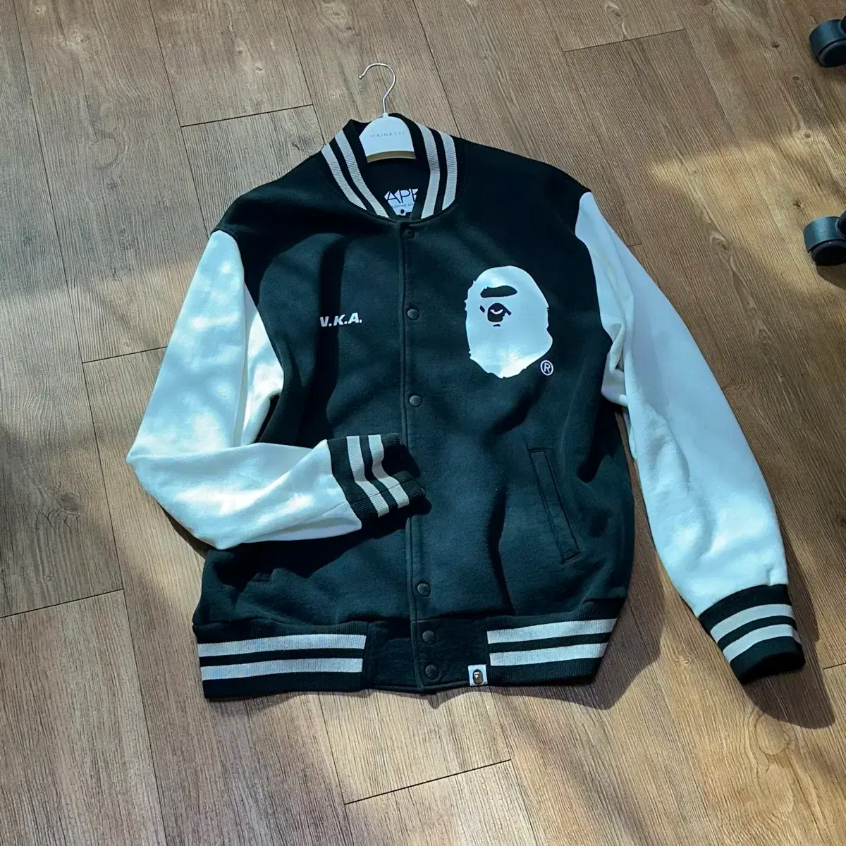 LE SSERAFIM Peaches. VARSITY JACKET Lサイズ Le sserafim peaches的