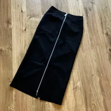 시착만 한 상품 ZARA 프론트 지퍼 슬릿 롱 스커트