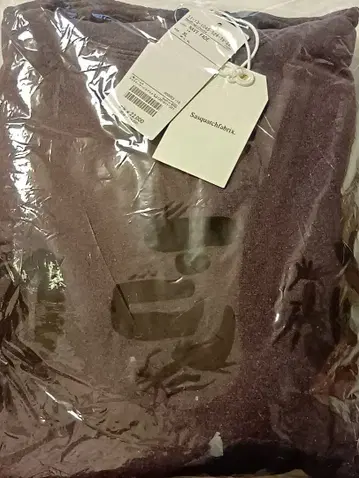 Sasquatchfaarix. 이스트 엔드 드래곤 폰트 후디 XL