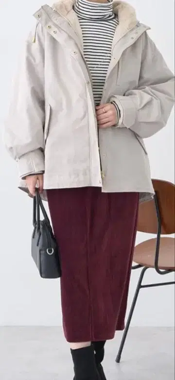 어스 멀티 웨이 마운틴 후드티