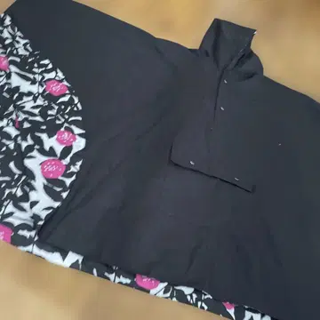 Marimekko 마리메꼬 와이드 판초 레인코트