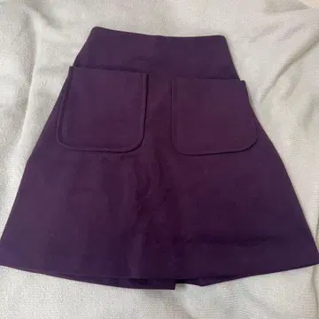 퍼플 플레어 스커트 포켓 부착